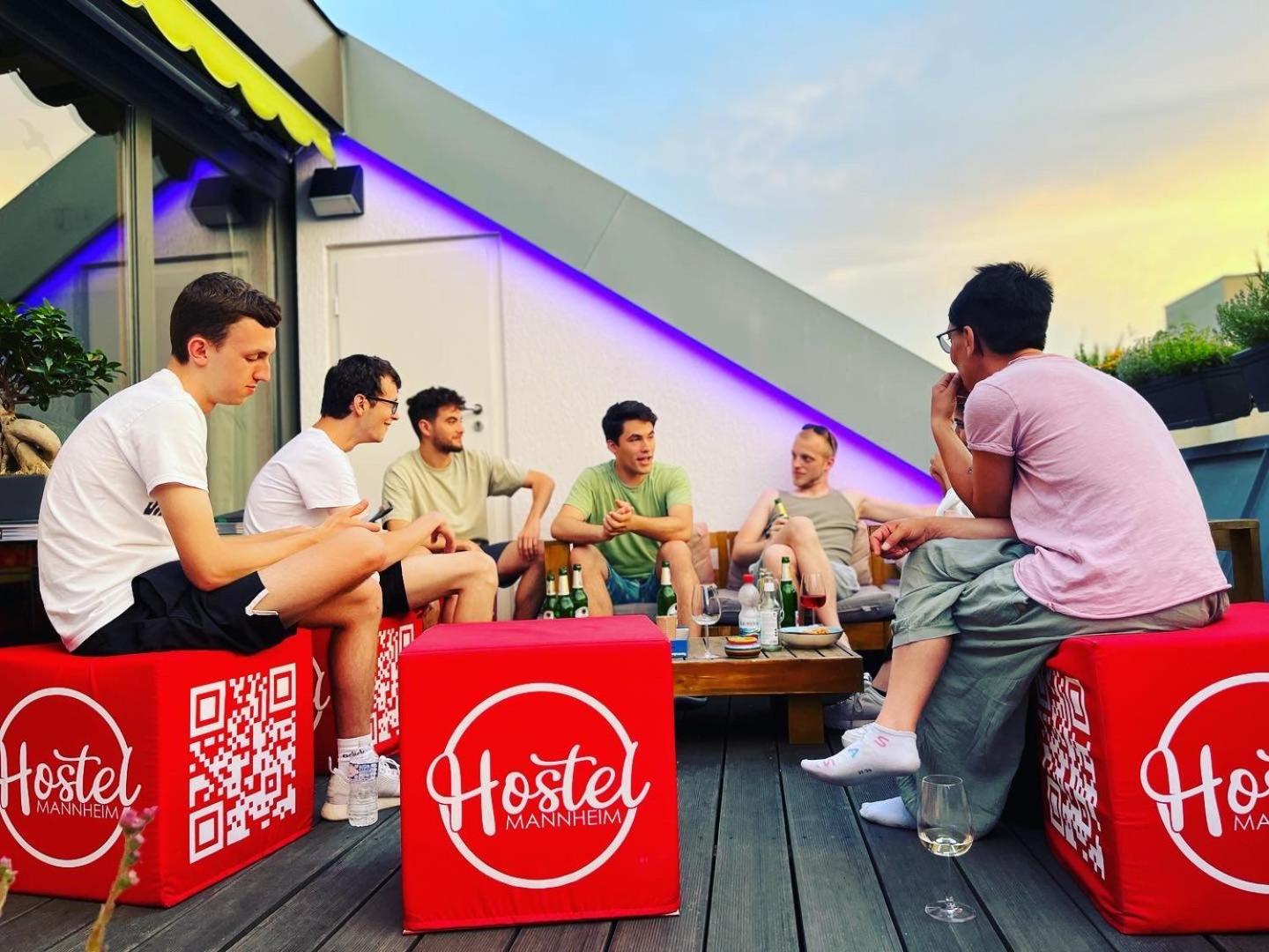 Hostel MHG Zewnętrze zdjęcie Hostel Budapest